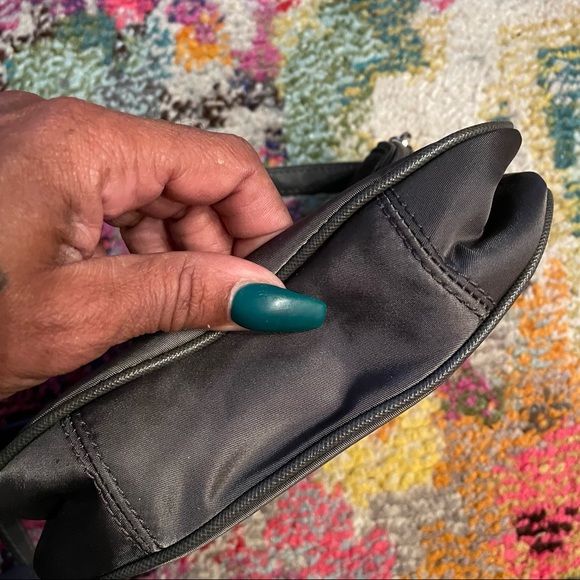 MICHAEL KORS GREY CROSSBODY 12LxD10xW5/ Strap 50 - Picture 6 of 10